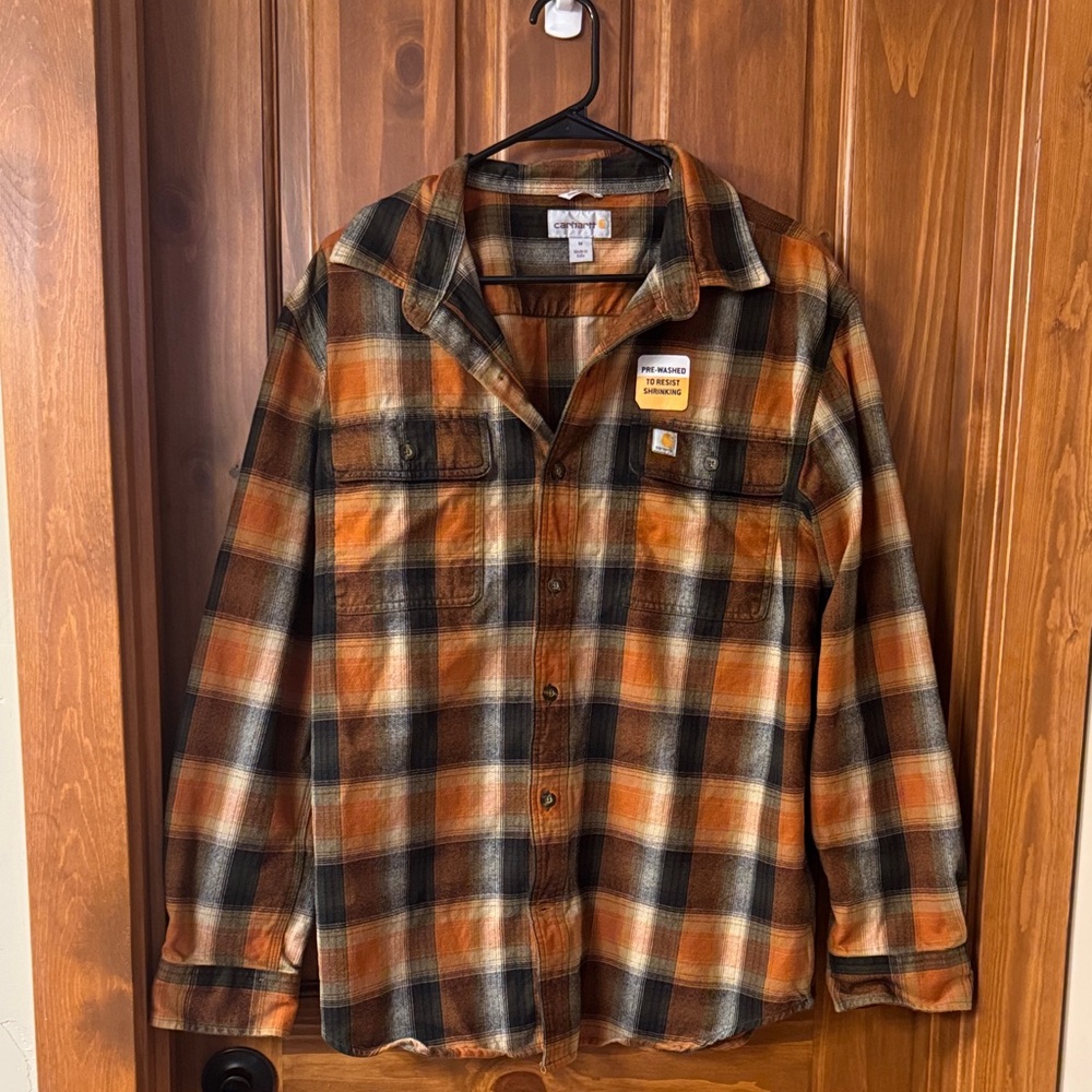 Men’s Carhartt Flannel Button Down